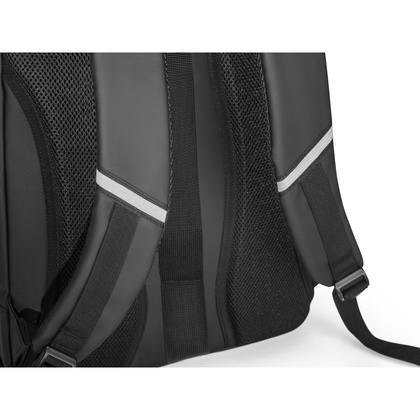 KAMPALA. Plecak na laptopa wykonany z poliestru 900D o wysokiej gęstości z recyklingu, z wodoodporną powłoką i podszewką z poliestru 210D z recyklingu 17'3"