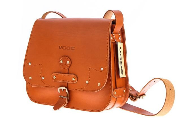 Listonoszka z ćwiekami KEMER VOOC Vintage P39 czarny