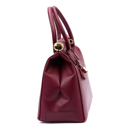 Klasyczna torebka miejska z naturalnej, miękkiej skóry licowej