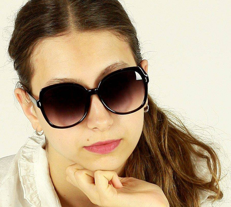 Minimalistyczne okulary przeciwsłoneczne MAZZINI GLAMOUR czarny - min. zamówienie 20 / 50 / 100 szt.