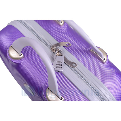 Kufer twardy PELLUCCI RGL 883 L WIZZ AIR Fioletowy