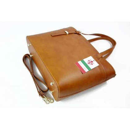 Włoska skórzana torebka na ramię Vera Pelle ,złote okucia,format A4, camel GL55C