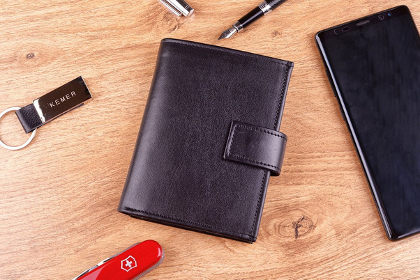 Portfel męski skórzany KEMER P4JL Czarny