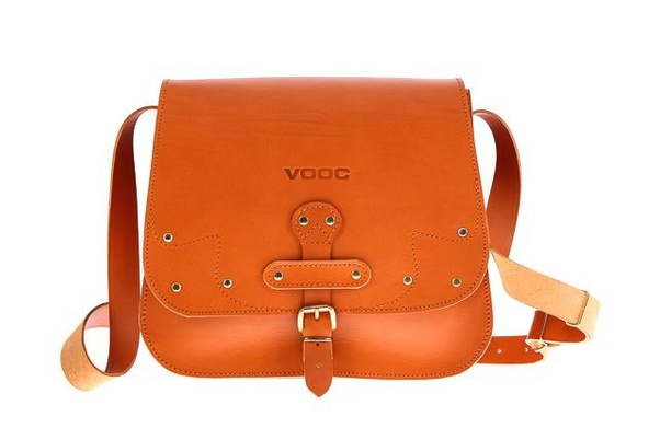 Listonoszka z ćwiekami KEMER VOOC Vintage P39 czarny