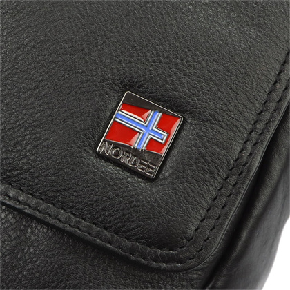 Klasyczna męska torebka- saszetka na ramię, skóra