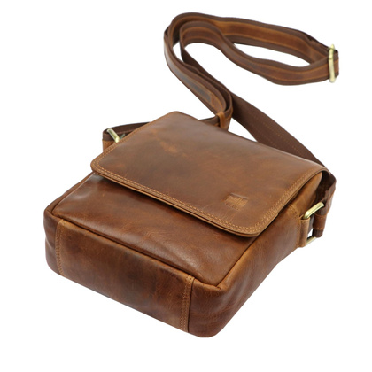 Klasyczna saszetka- torebka męska na ramię 