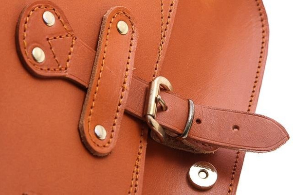 Listonoszka z ćwiekami KEMER VOOC Vintage P39 naturalny