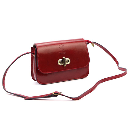 Mała elegancka torebka damska wykonana ze skóry naturalnej 67