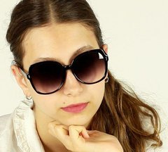 Minimalistyczne okulary przeciwsłoneczne MAZZINI GLAMOUR czarny - min. zamówienie 20 / 50 / 100 szt.