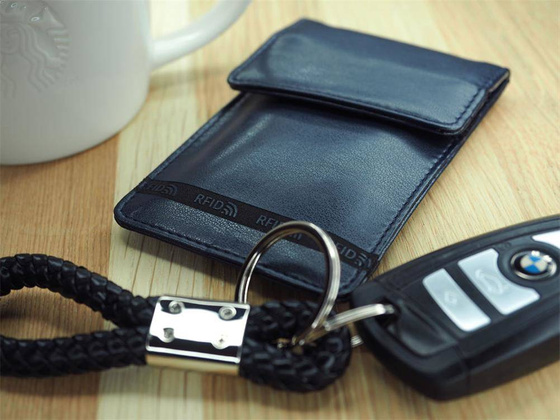 Etui na kluczyki blokujące fale radiowe 1222119 - min. zamówienie 20 / 50 / 100 szt.