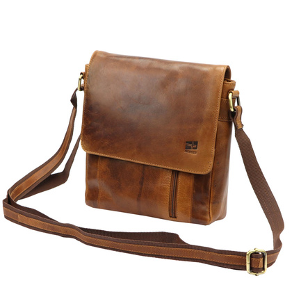 Klasyczna saszetka męska z najwyższej jakości, włoskiej, naturalnej skóry licowej