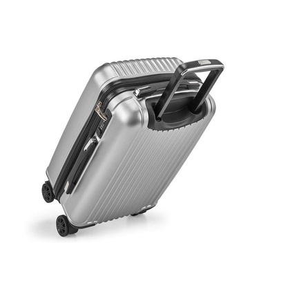 Walizka na kółkach, ABS i PET