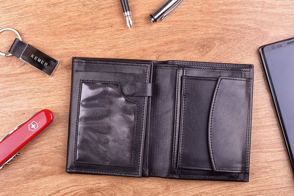 Portfel męski skórzany KEMER P4L Czarny