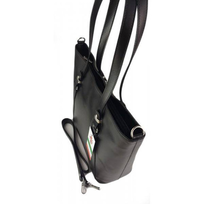 Klasyczna Włoska torebka skórzana na ramię mieści A4 ,Vera Pelle , Czarna  MVN14N