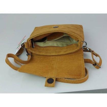 Zamszowa listonoszka Vera Pelle ,pojemna przewieszka format A5 Camel ciemny LK44CC