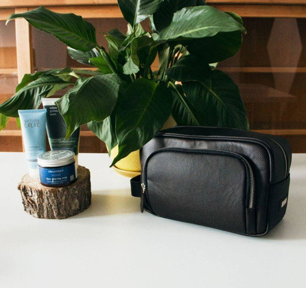 Elegancka skórzana kosmetyczka SK04 Solier ciemnobrązowa - min. zamówienie 20 / 50 / 100 szt.