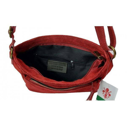 Duża zamszowa listonoszka A5 ,pojemna,dwie komory ,Włoska skórka czerwona  VPA514R