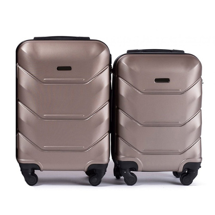 Zestaw 2 walizek WINGS 147 S + XS Złote