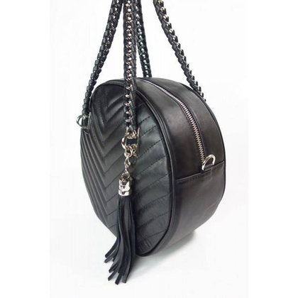 Włoski pikowany kuferek,łańcuszek ,frędzelek ,skóra savage czarny  KCH35N