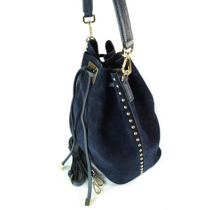 Duży zamszowy skórzany worek na ramię złote okucia dzety granatowy MK46BS