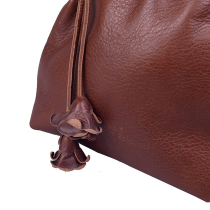 Torebka damska skórzana BELLUCCI R121 Brązowa - min. zamówienie 20 / 50 / 100 szt.