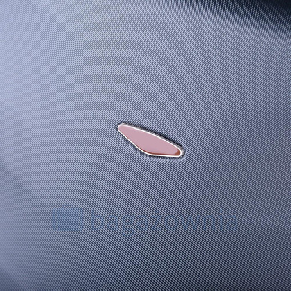 Średnia walizka WINGS 402 M Zielona