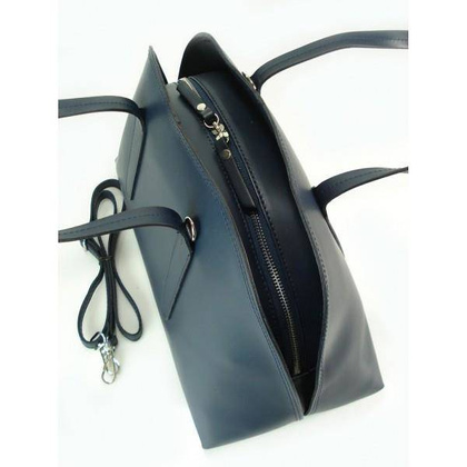 Kuferek Vera Pelle  Włoska torebka do ręki  granatowy K652BS