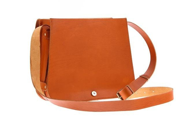 Listonoszka z ćwiekami KEMER VOOC Vintage P39 czarny