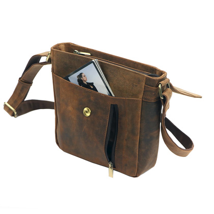 Klasyczna saszetka męska, skóra nubuk, na ramię