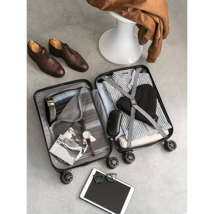 Walizka na kółkach, ABS i PET