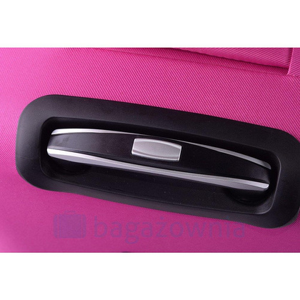 Średnia walizka WINGS 1706 M Różowa