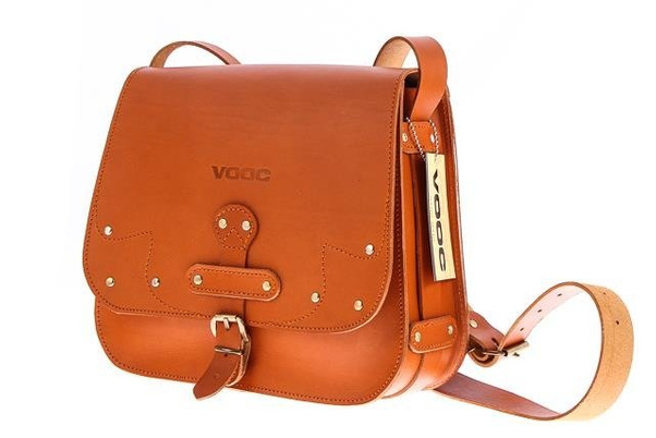 Listonoszka z ćwiekami KEMER VOOC Vintage P39 koniak