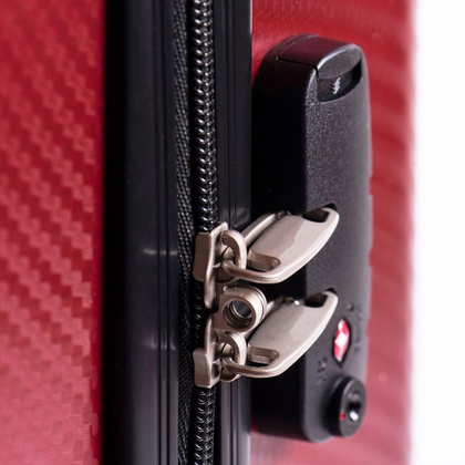 Średnia walizka WINGS PC5223 M Czarna