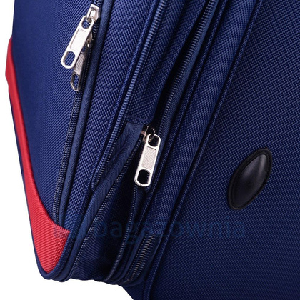 Średnia walizka WINGS 206 M Granatowa