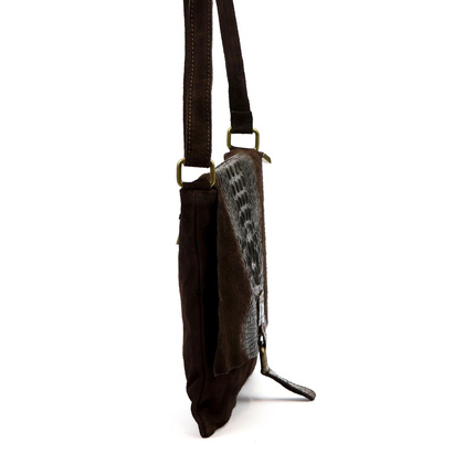 Torebka- listonoszka z naturalnej skóry zamszowej, 26-076 CROCO